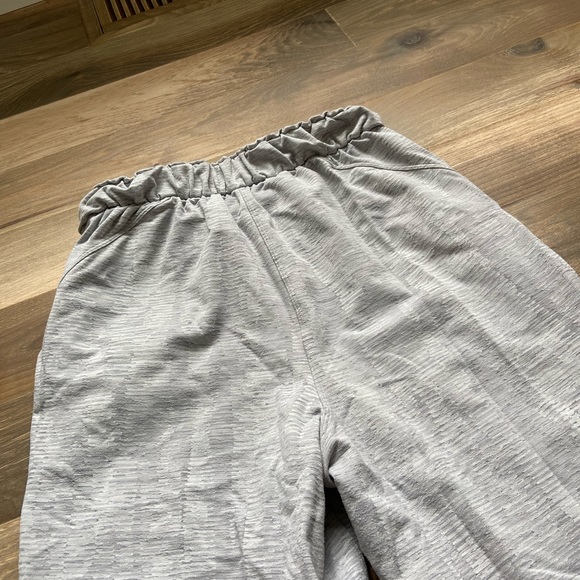 Heathered Lululemon Joggers - Picture 5 of 7